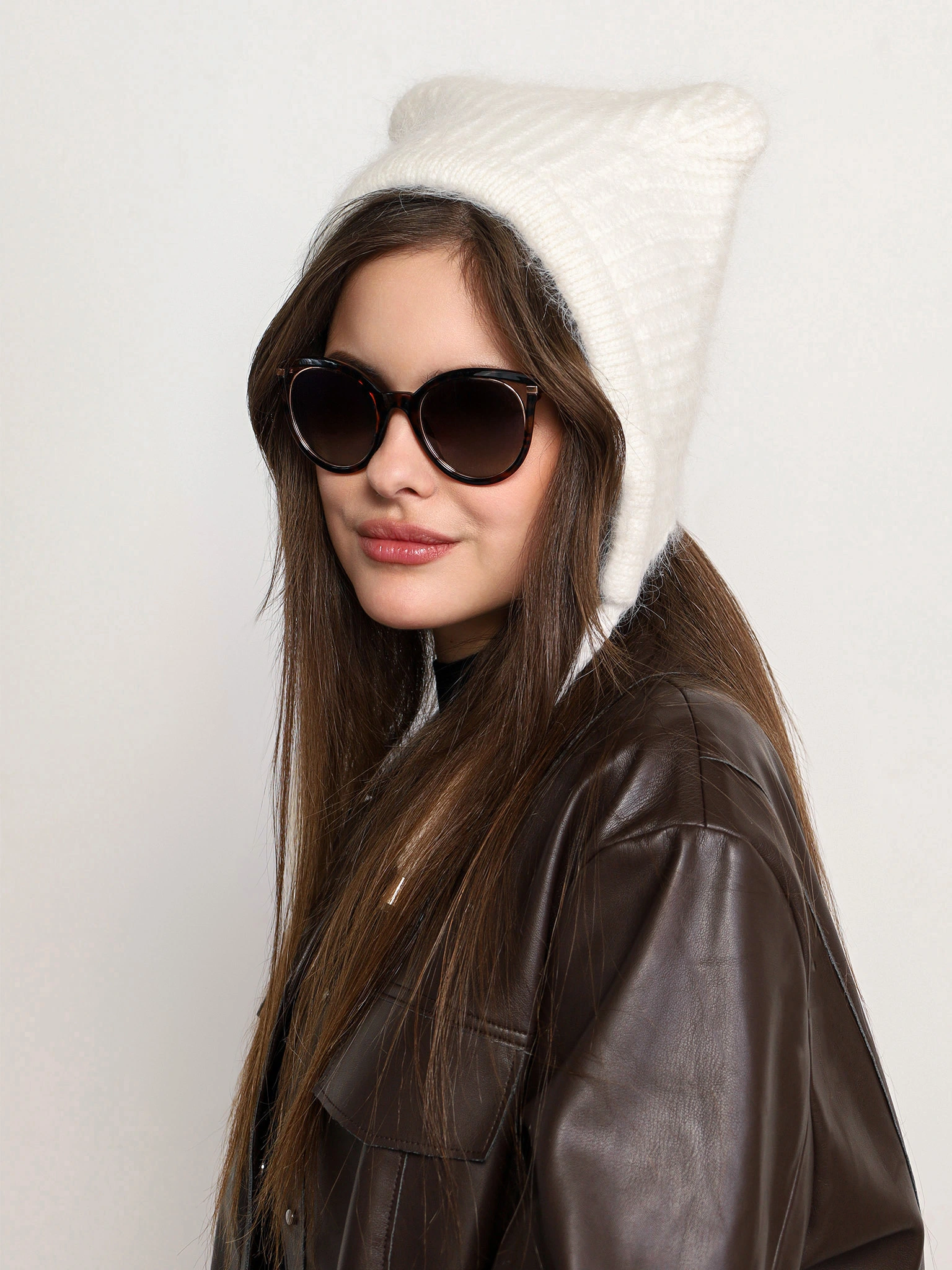 Шапка с ушками на подкладке в ассортименте